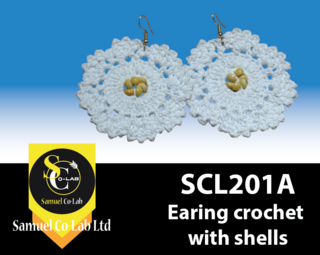 Earring crochet  with shells